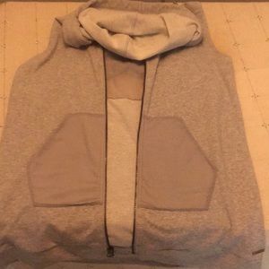 Gray sweatshirt tank with hoodie